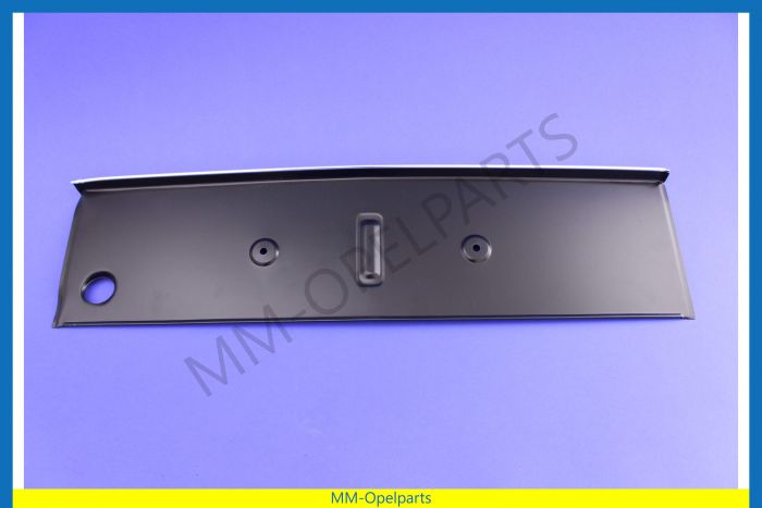 Plate between rear lights, black with aluminium Moulding