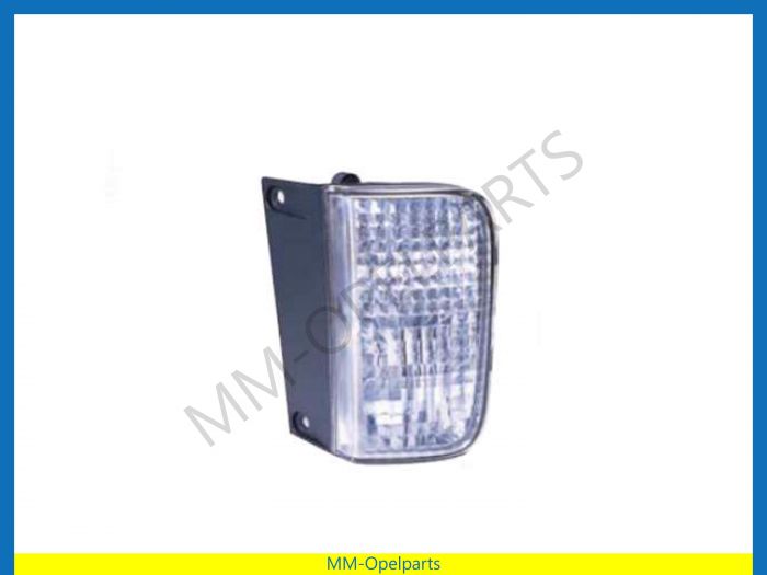 R.Rear lamp (lower) Trafic 01-, also Vivaro and Primastar w/socket