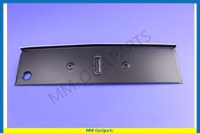 Plate between rear lights, black with aluminium Moulding